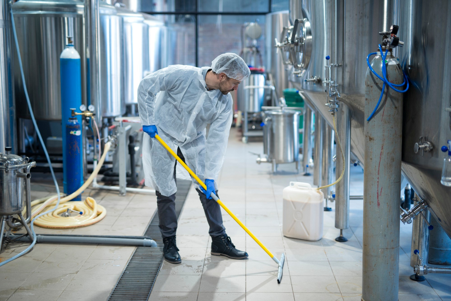 Industrial Cleaning Solutions: Safety in Manufacturing Facilities